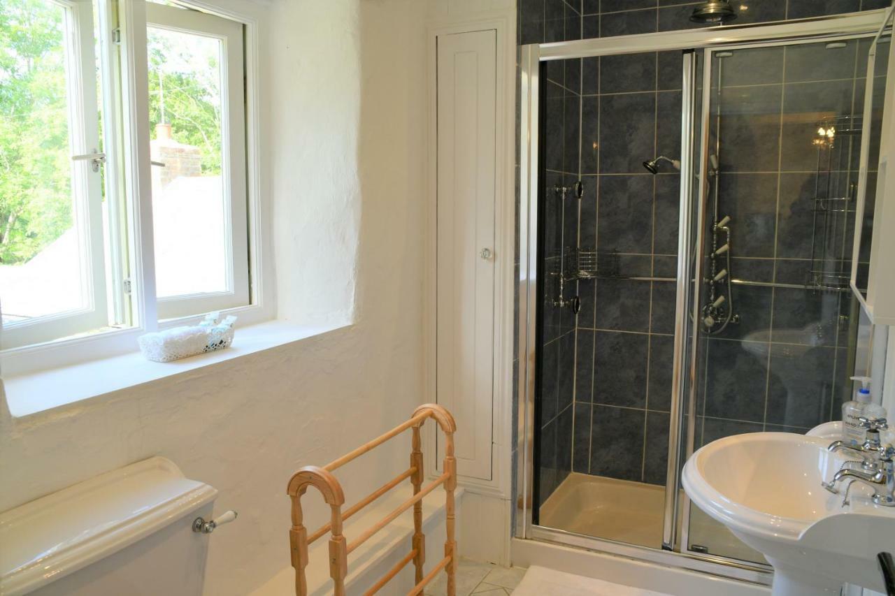 Trewassick Barn Bed and Breakfast New Quay Εξωτερικό φωτογραφία